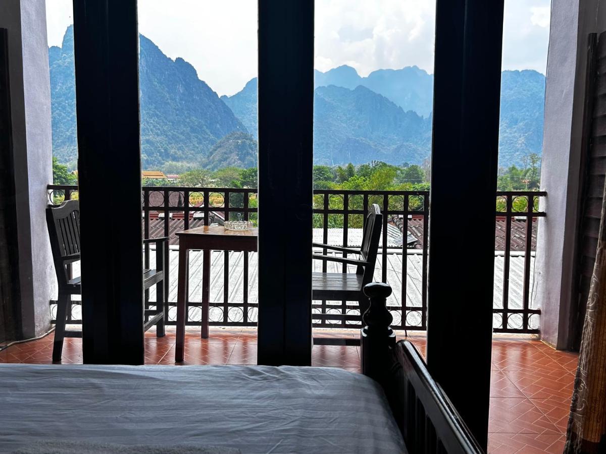 Domon Riverside Hotel Vang Vieng Exterior photo